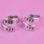 big sis / lil sis - Spiral Ring Set, Hand stamped, Handwritten Font, Shiny Aluminum, Forever Love, Friendship, BFF